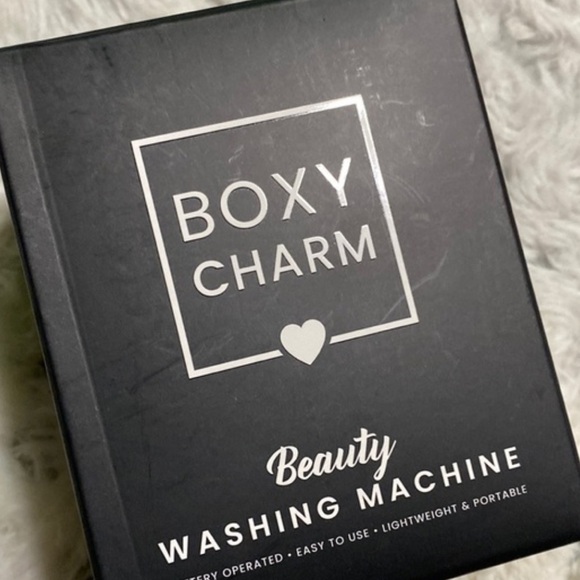 NWT Adorable Boxy Charm Makeup Brush & Beauty Blenders Washing Machine - Picture 3 of 4